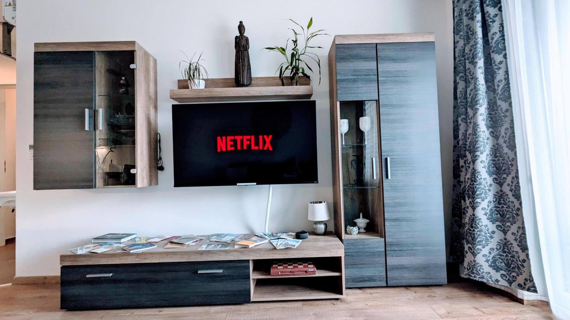 E2 Luxury Oldtown Apt - 2X Parking, Foodstore, Pcscreen, Netflix, Unlimited Music, Crib, Babychair, Fastwifi, Aircon كَشّا المظهر الخارجي الصورة